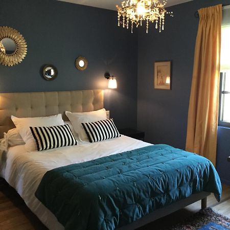 Bed and Breakfast Les Epis Du Vent Adilly Экстерьер фото
