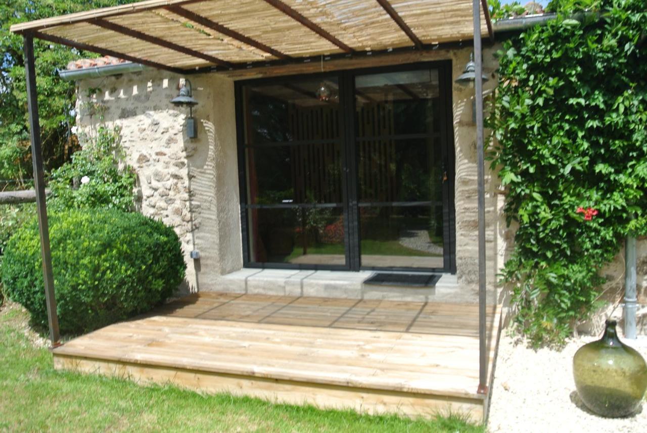 Bed and Breakfast Les Epis Du Vent Adilly Экстерьер фото