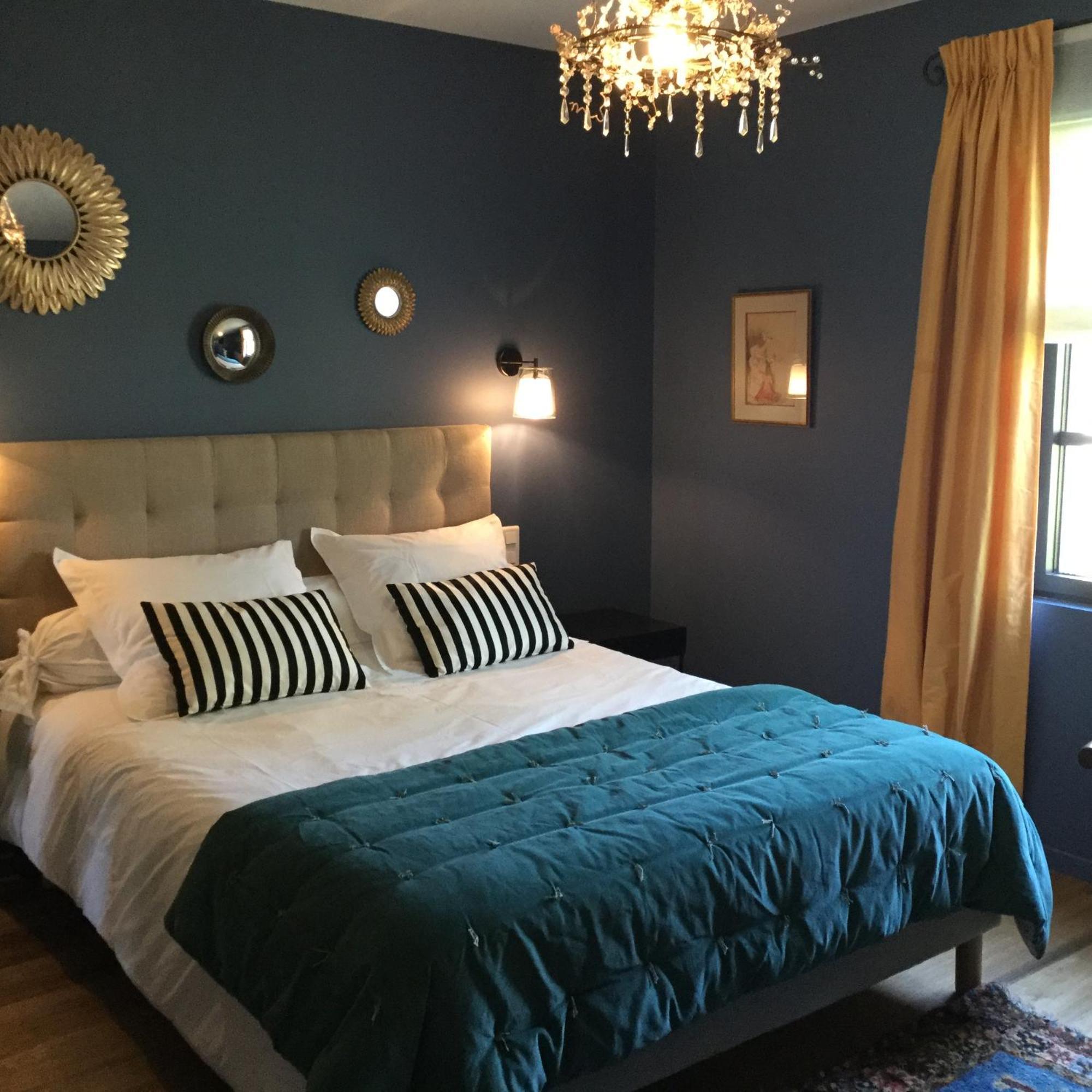 Bed and Breakfast Les Epis Du Vent Adilly Экстерьер фото