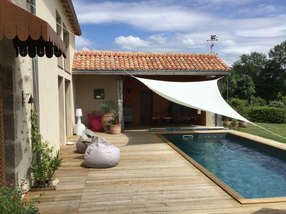Bed and Breakfast Les Epis Du Vent Adilly Экстерьер фото
